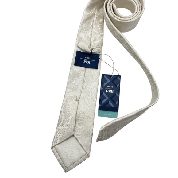 🆕MOSS 1881 Ivory Paisley Silk DESIGNER Tie - Picture 2 of 4